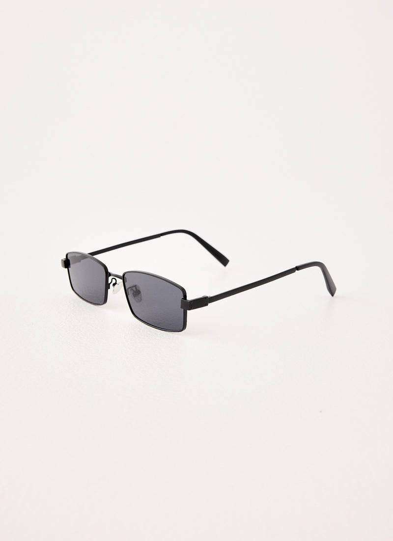 Bad Girl Sunglasses - Black