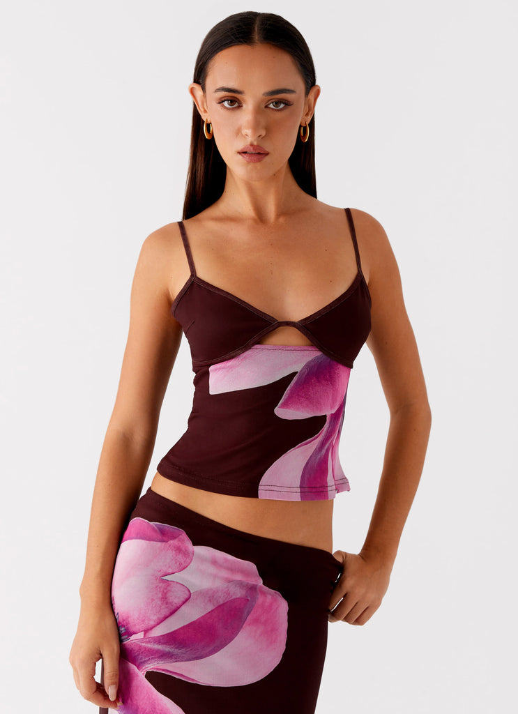 Alpha Cut Out Top Dark Chocolate 4