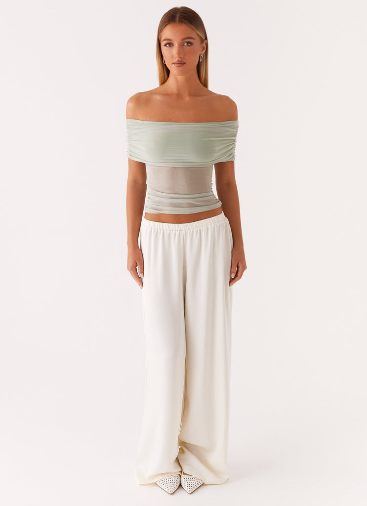 Nelly Off Shoulder Top - Pistachio