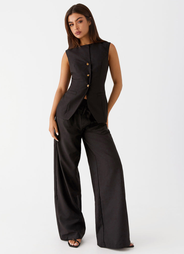 Womens Siena Style Tailored Pants in the colour Black in front of a light grey background