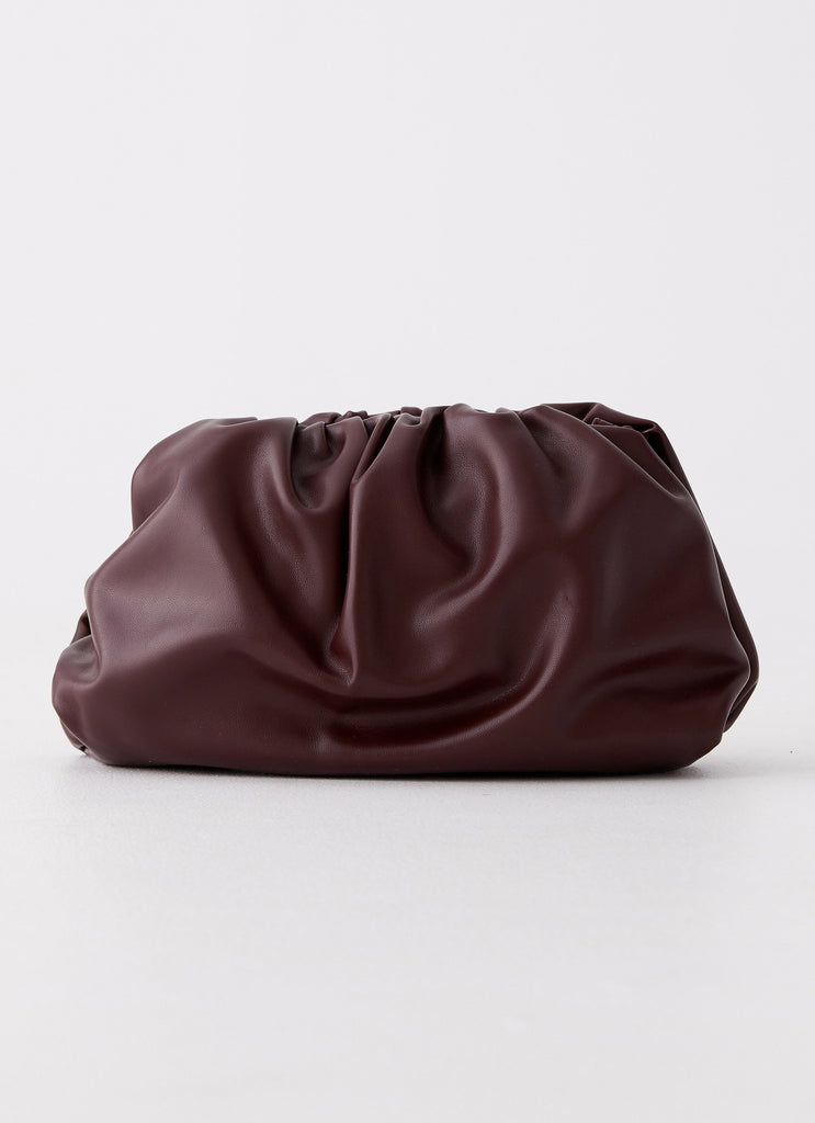 Womens Garcia Bag in the colour Wine Red in front of a light grey background