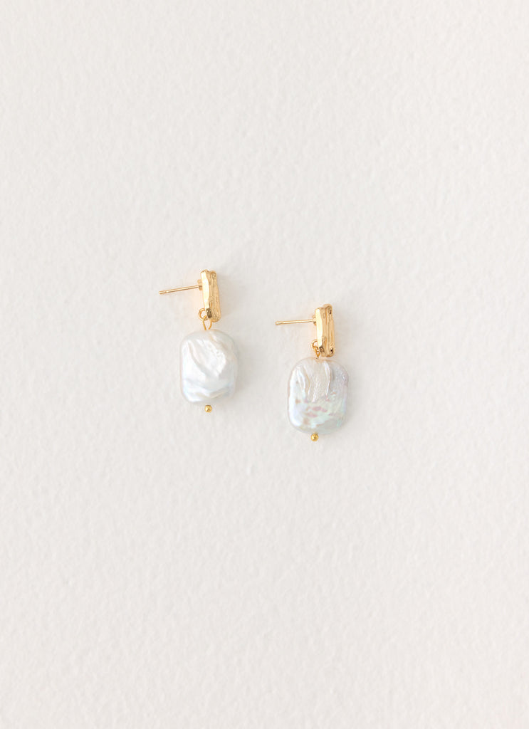 Soft Ember Earrings - Pearl