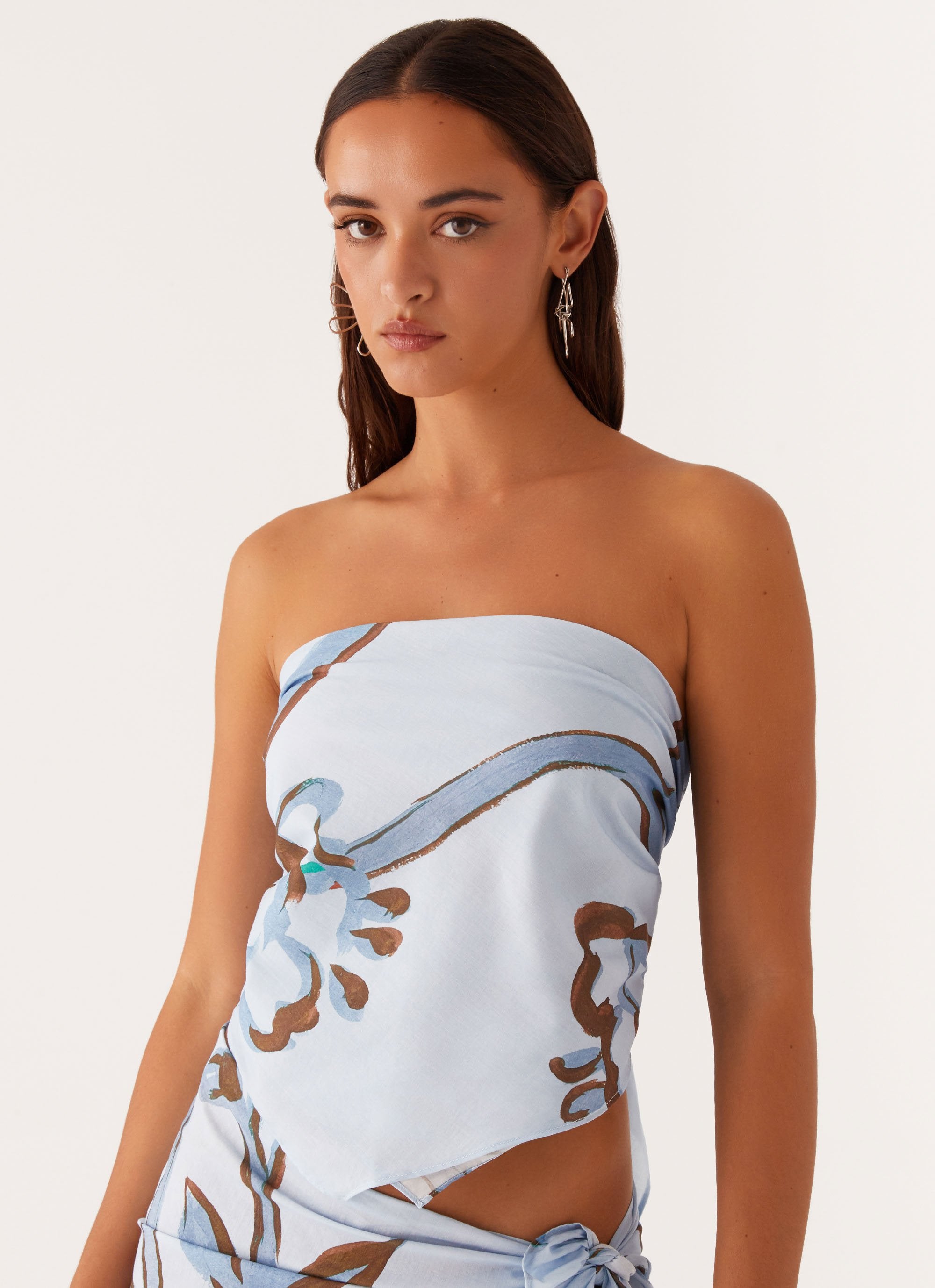 Vacay Mode Scarf Top Blue Floral Print – Peppermayo