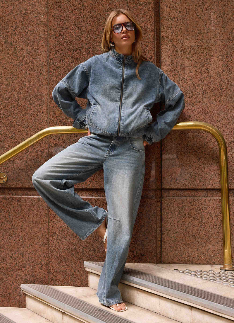 Waylon Low Rise Jeans - Mid Wash Blue