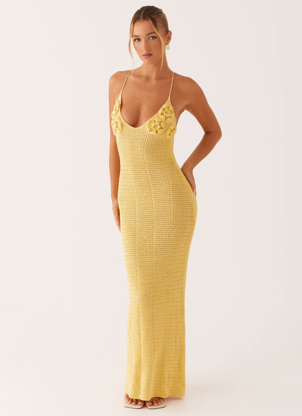zara yellow sequin dress | Dresses | Bloggers Fav Zara Limited Edition Sequins a sleeveless design Zara | Dresses | Zara