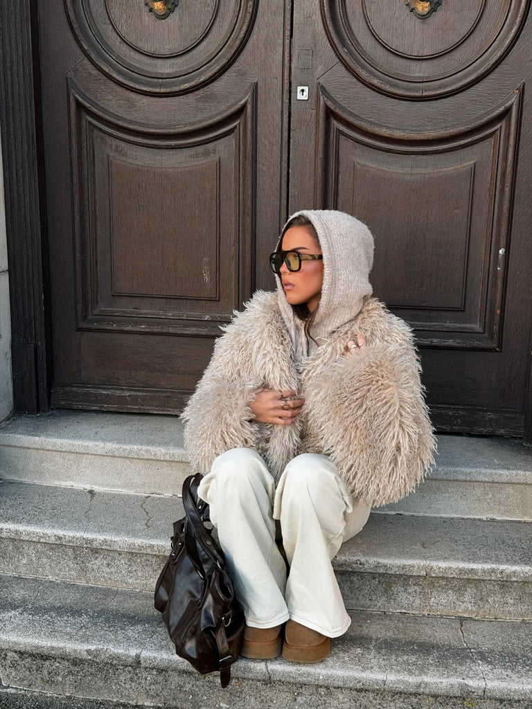 Virginia Cropped Faux Fur Jacket - Taupe