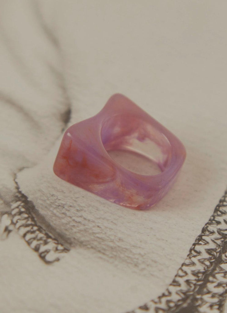 Art House Resin Ring - Pink - Peppermayo