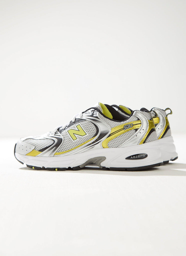 530 Sneaker - Retro Silver Yellow - Peppermayo
