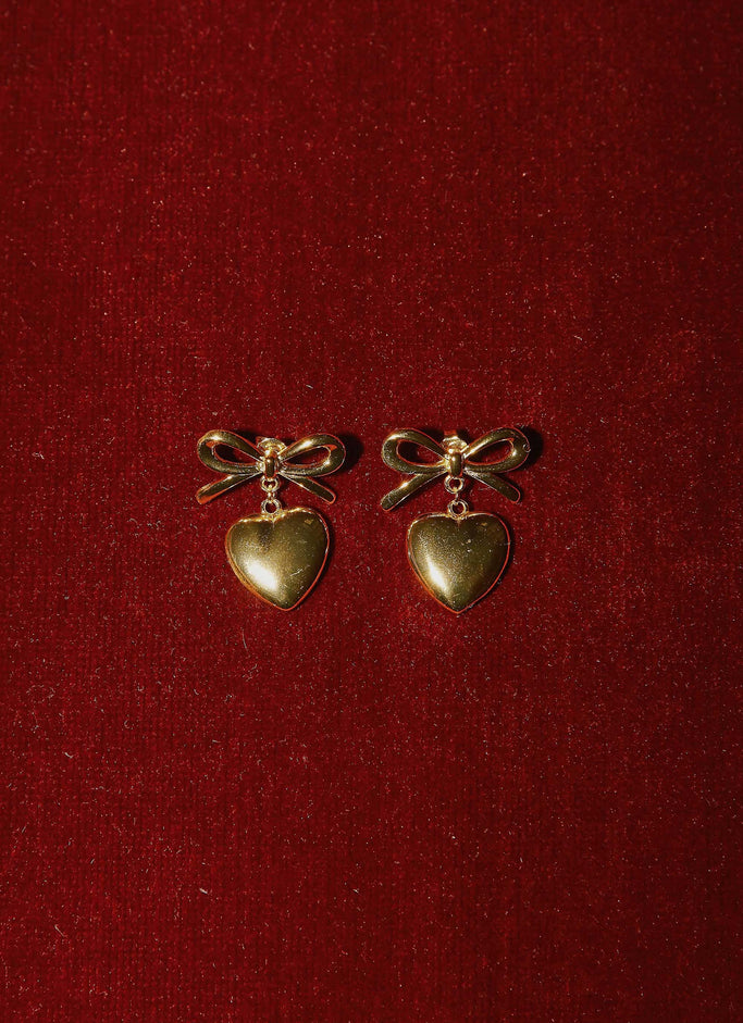 Chasity Bow And Heart Earrings - Gold
