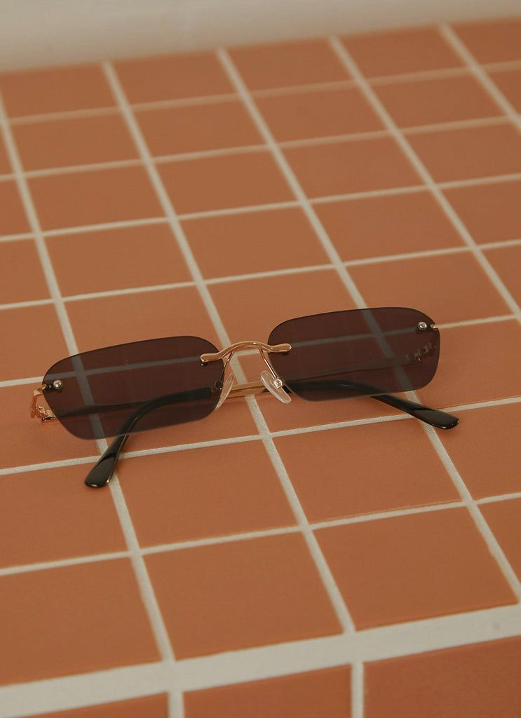 Some Say Sunglasses - Black /Gold - Peppermayo
